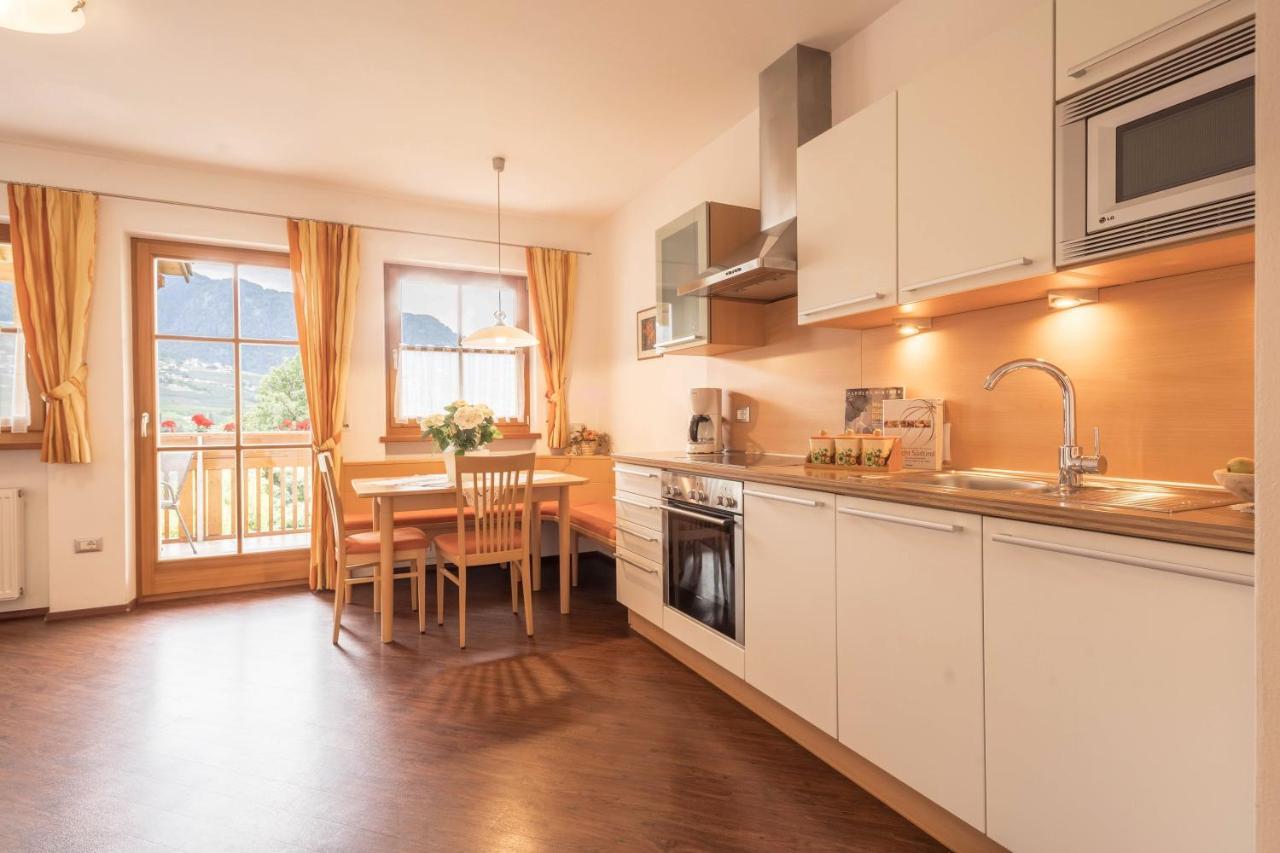 Tischlerhof - Typ B Mit Terrasse Apartment Tirolo Ngoại thất bức ảnh